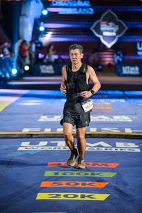 BIB: 6039, 100
                            <button type="button" onclick="openModal(22755621)" class="btn btn-primary btn-sm float-right btn-popup" data-toggle="modal" data-target=".modal-high-quality">
                        <i class="fas fa-shopping-cart"></i> Add to Cart
                    </button>
                                            <button type="button" onclick="isThisMe(22755621, true)" class="btn btn-success btn-sm float-right btn-popup btn-isme hidden" data-toggle="tooltip" data-placement="bottom" title="นี่คือรูปของคุณใช่ไหม คลิกที่นี่เพื่อเอาเข้าอัลบั้ม">
                        <i class="fas fa-plus"></i> Add to album
                    </button>
                    <button type="button" onclick="isThisMe(22755621, false)" class="btn btn-warning btn-sm float-right btn-popup btn-isnotme hidden">
                        <i class="fas fa-ban"></i> Remove from album
                    </button>